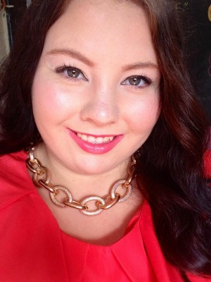Bonjour, Blogger! Bonjour, Blogger! : Megan image 1